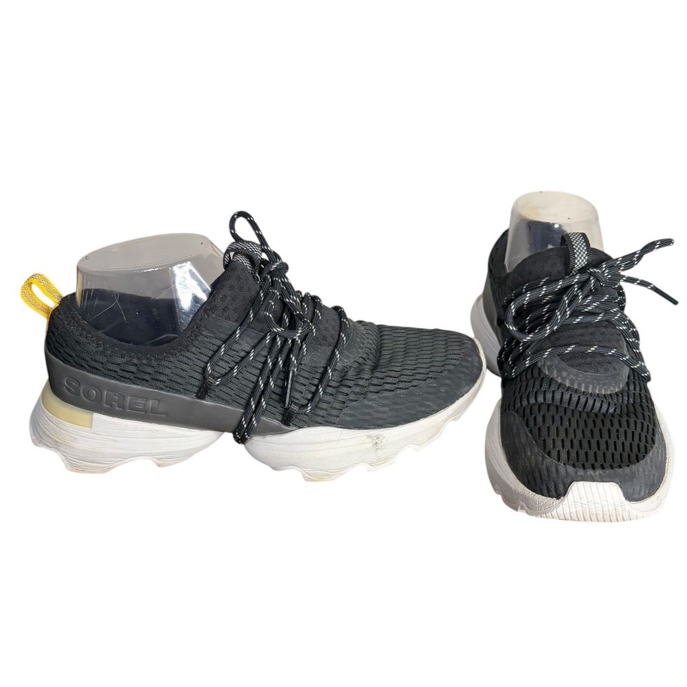 Sorel Black Kinetic Breakthru Tech Lace Sneakers Scalloped Sole Women's Size 7.5
